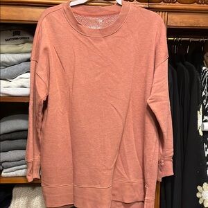 SO Women's Sweatshirt in rust